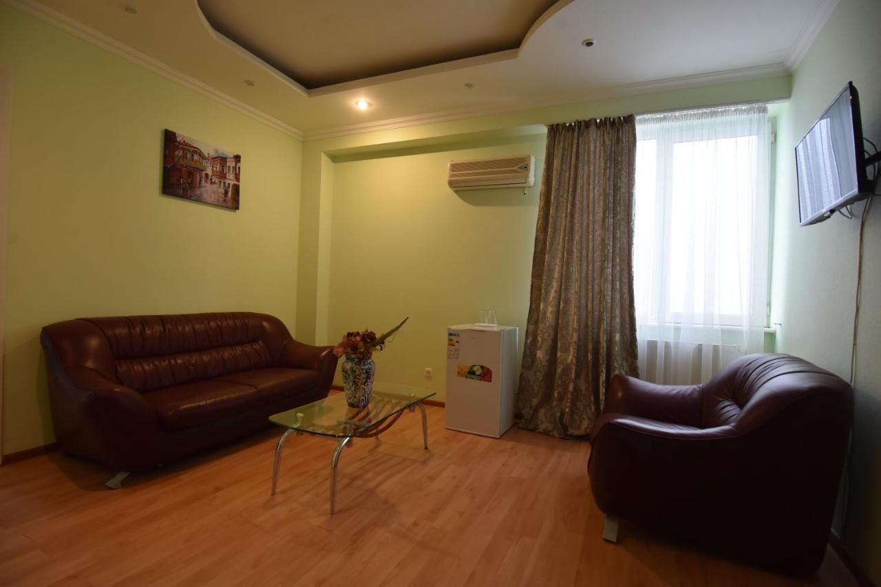 Hotel Vake Palace 트빌리시 외부 사진
